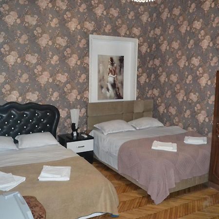 Hotel Mkudro Kutaisi Bagian luar foto