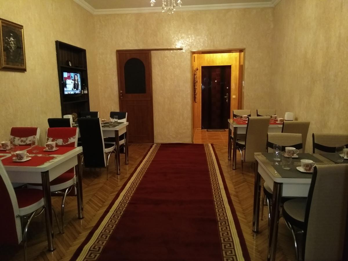 Hotel Mkudro Kutaisi Bagian luar foto
