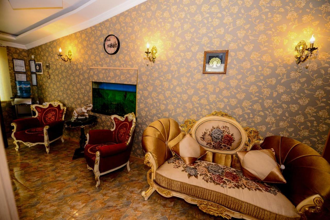 Hotel Mkudro Kutaisi Bagian luar foto