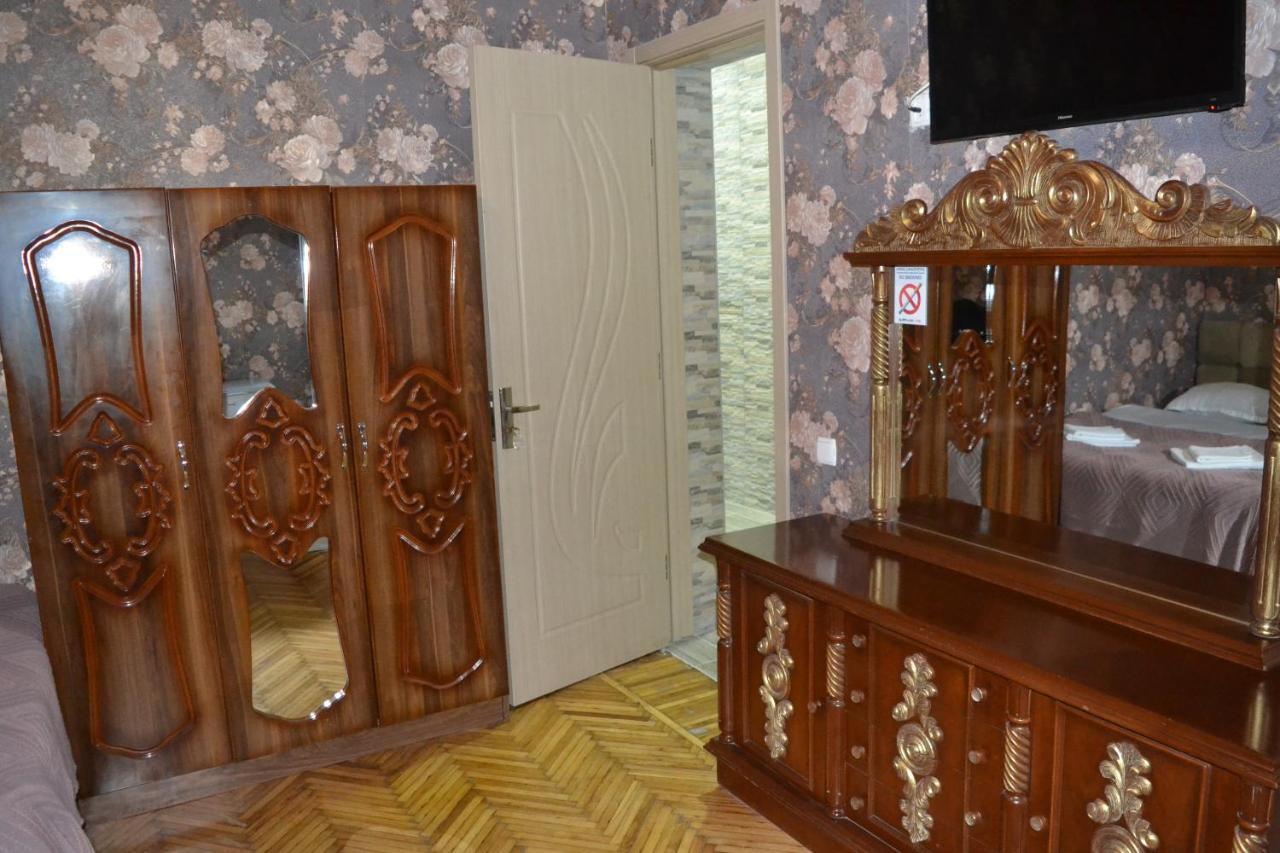 Hotel Mkudro Kutaisi Bagian luar foto
